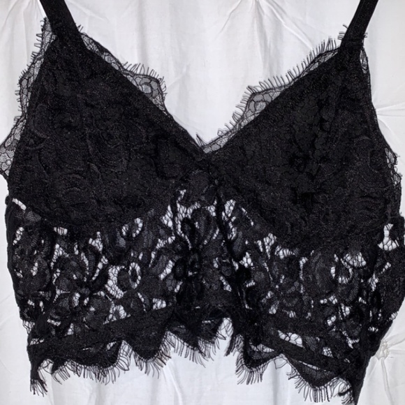 Cropped lace tank - Picture 1 of 3